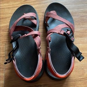 Men’s Red Z/Canyon 2 Chacos